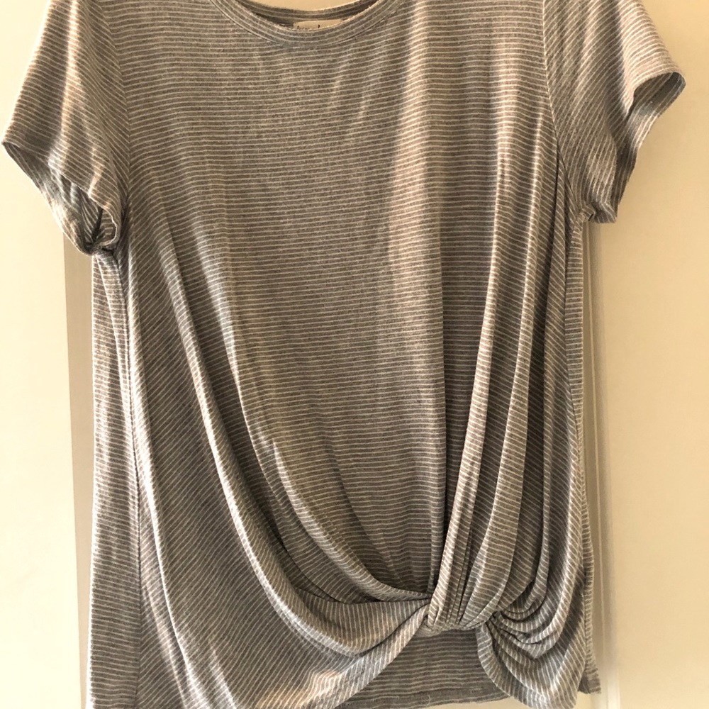 GREY AND WHITE STRIPED CRISS CROSS SHIRT